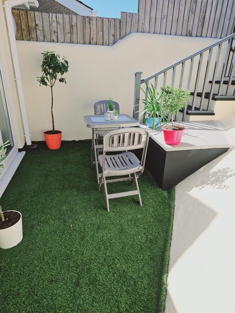 Two Bedroom Detached Modern Bungalow Close To Plymouth Argyle Fc 外观 照片